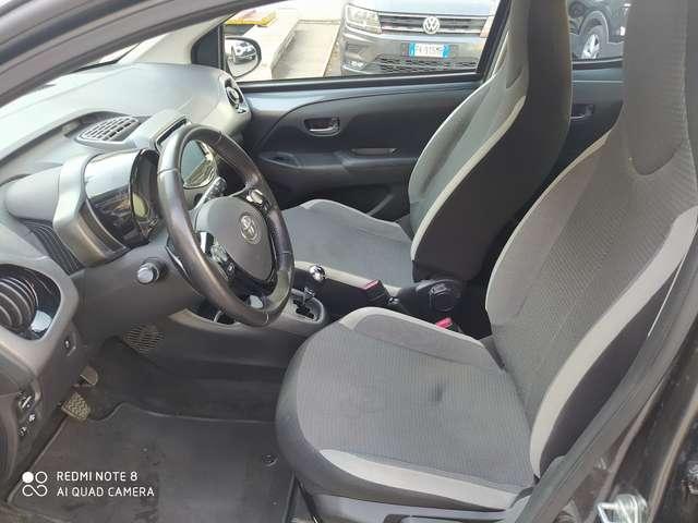 Toyota Aygo Aygo II 2018 5p 5p 1.0 x-clusiv m-mt 72cv
