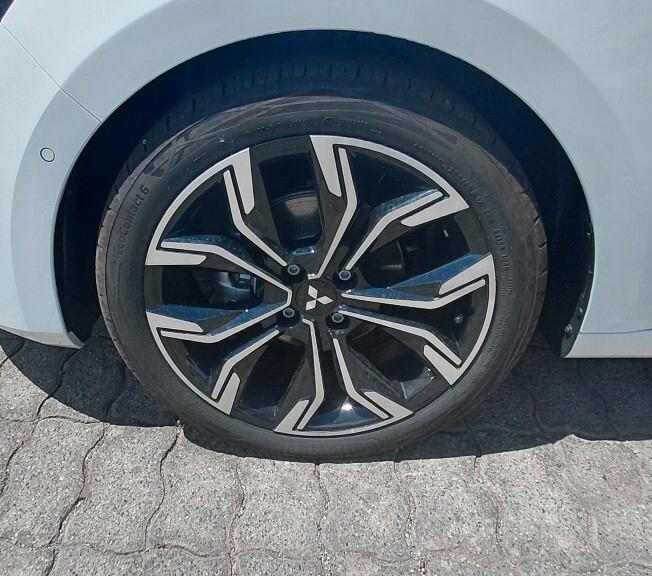 Mitsubishi Colt 1.0L turbo 90 CV Intense km 0