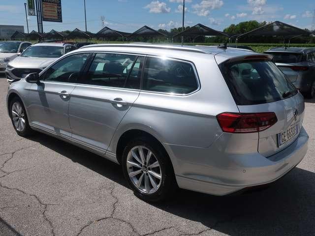 Volkswagen Passat Variant Passat VIII 2019 Var. 2.0 tdi Business 150cv dsg