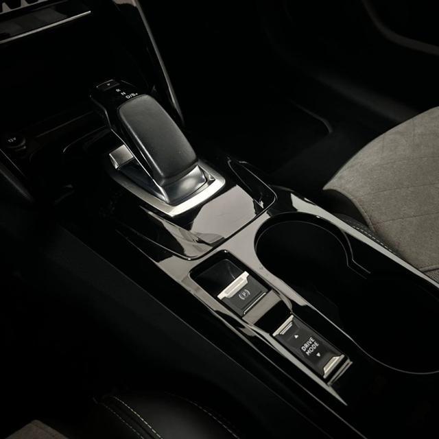 PEUGEOT 208 motore elettrico 136 CV 5 porte GT Pack