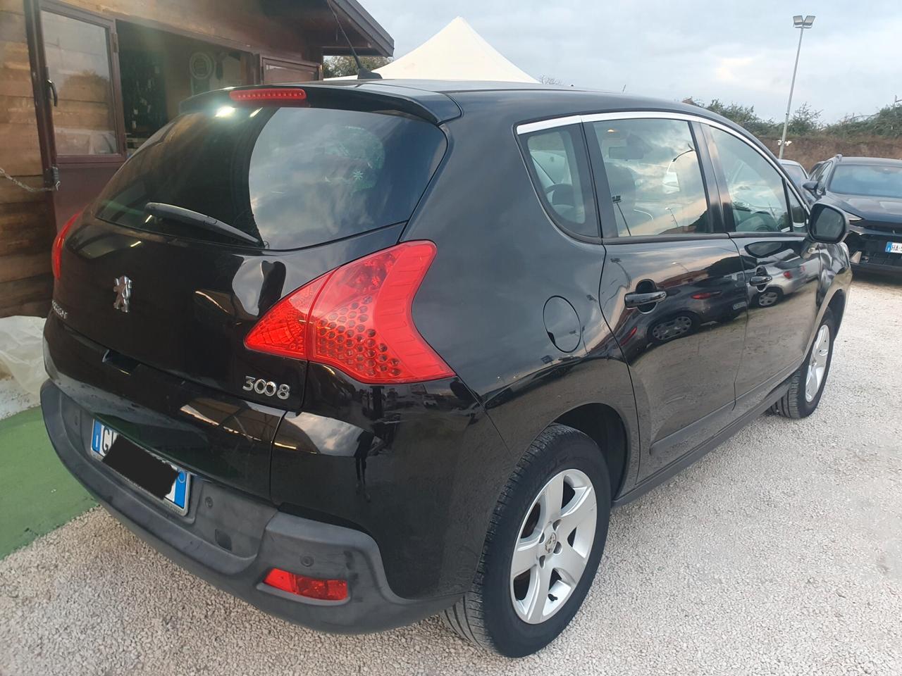 Peugeot 3008 1.6 HDi 115CV Business