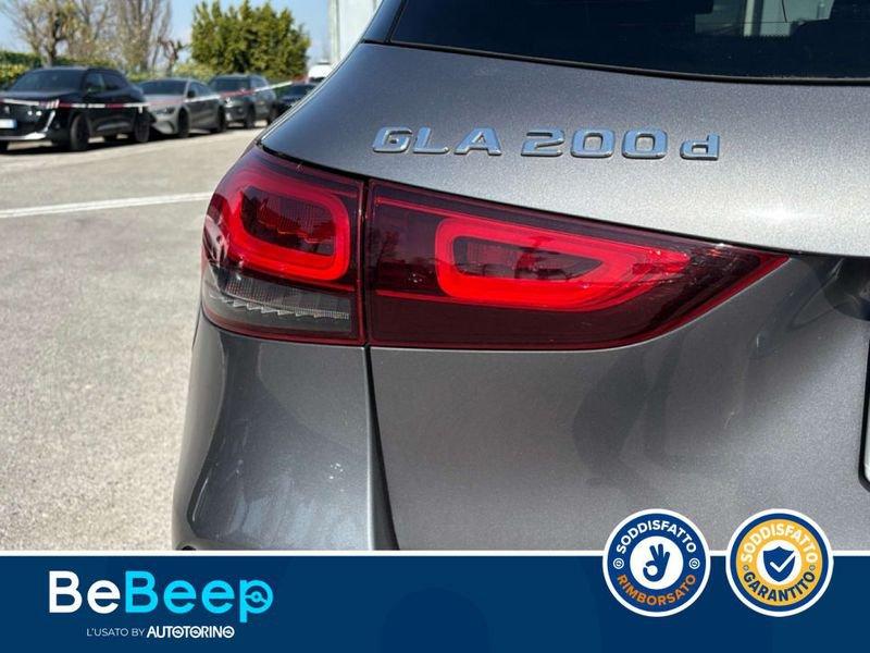 Mercedes-Benz GLA 200 D PREMIUM AUTO