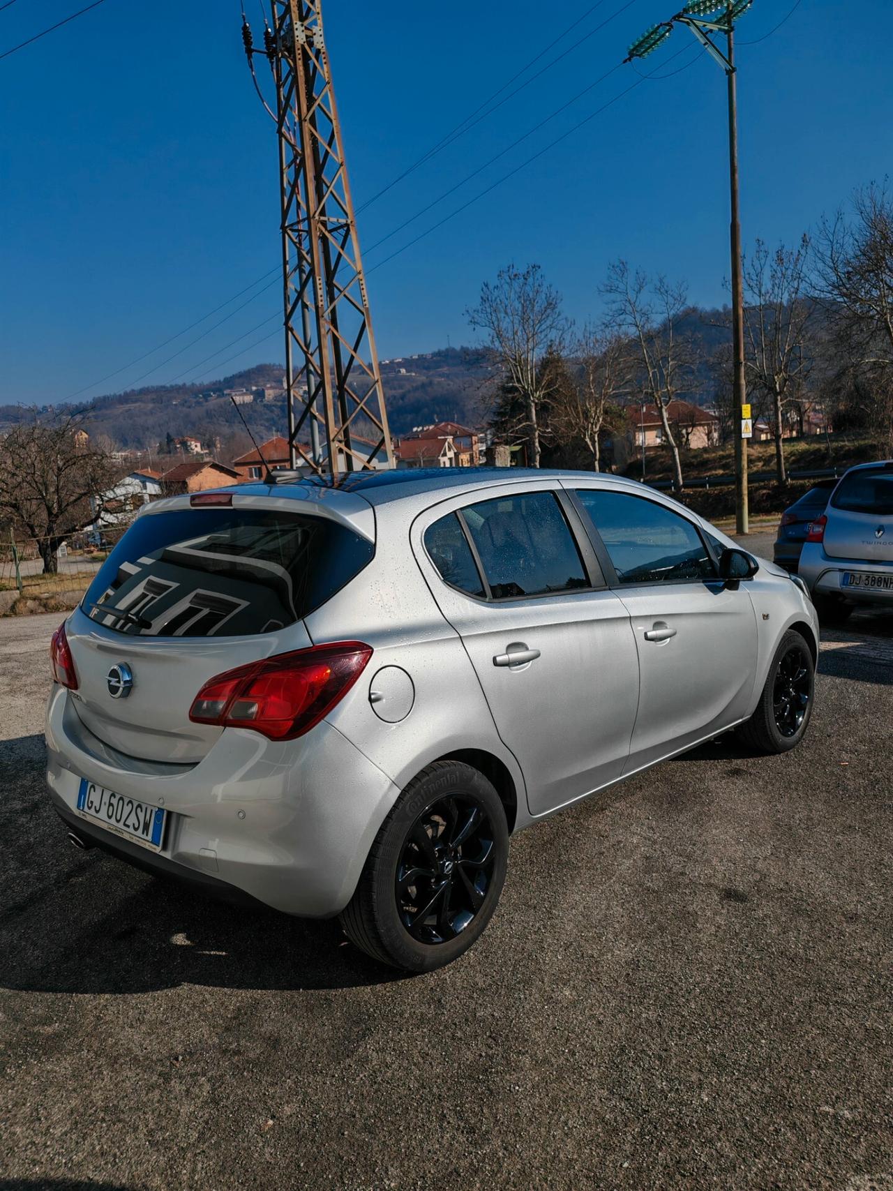 Opel Corsa 1.4 90CV GPL Tech 5 porte b-Color