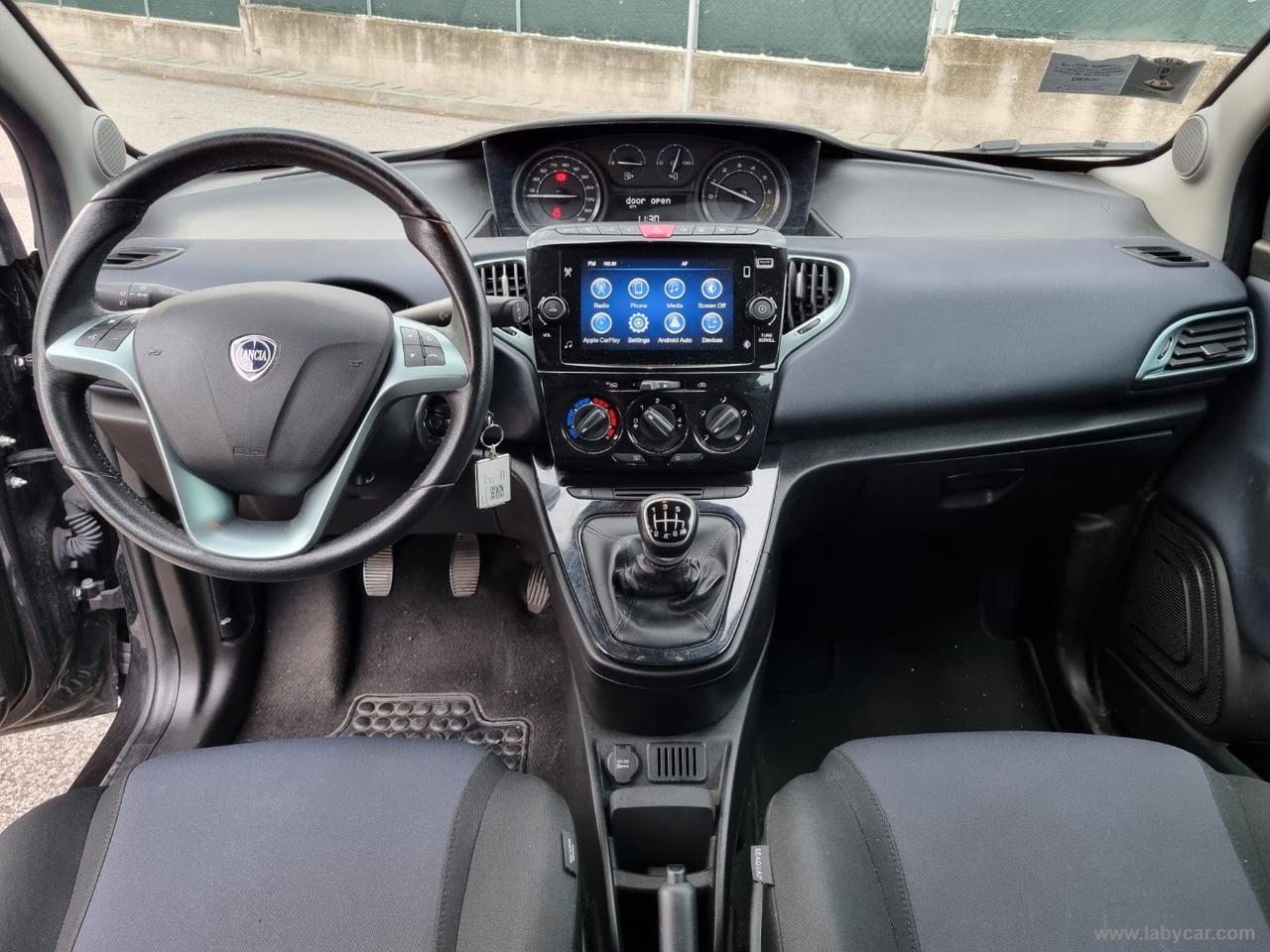 LANCIA Ypsilon 1.0 FireFly 5p.S&S Hyb. Gold Pl.