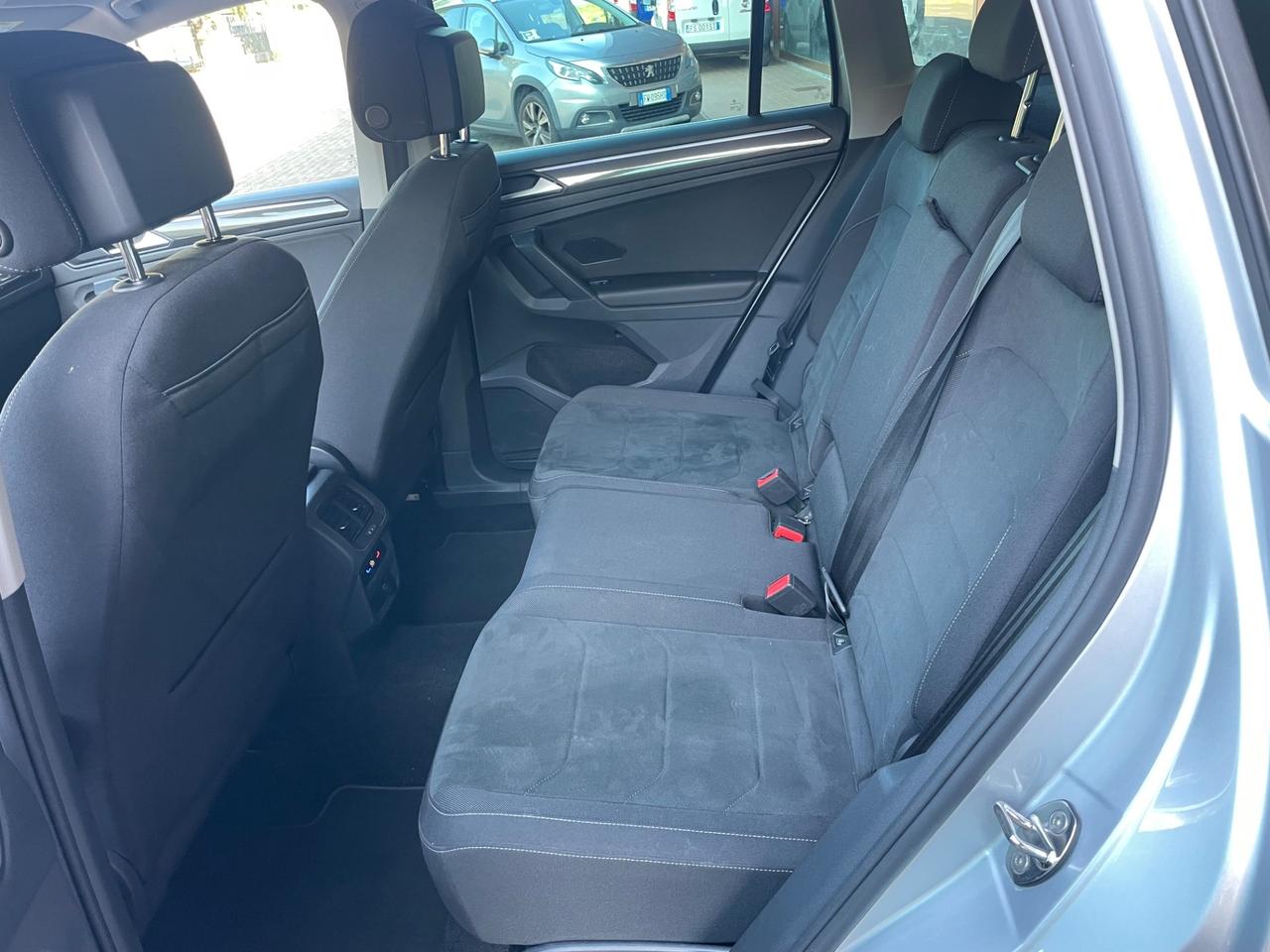 Volkswagen Tiguan 2.0 TDI 150 CV SCR DSG Elegance Telec.360