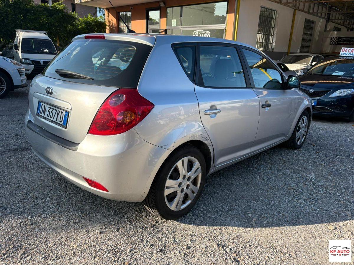 KIA - cee'd - 1.6 CRDi VGT 90CV LX