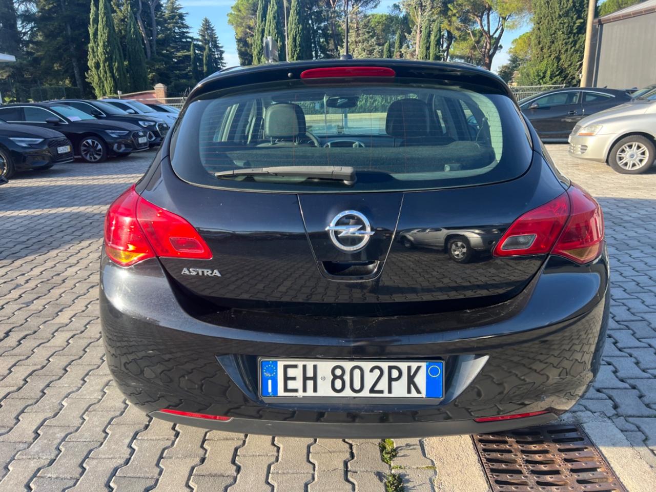 Opel Astra 1.4 100CV 5 porte Elective