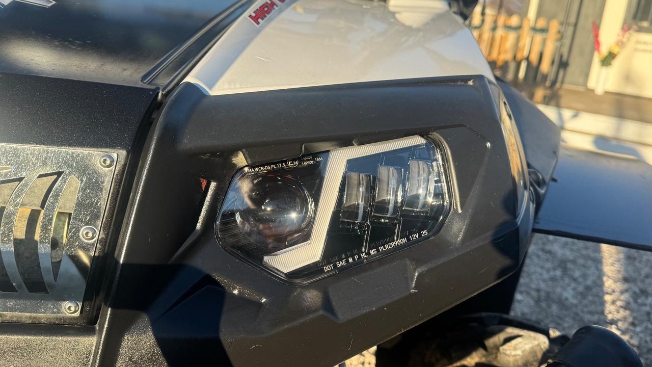 Polaris RZR 800 rally