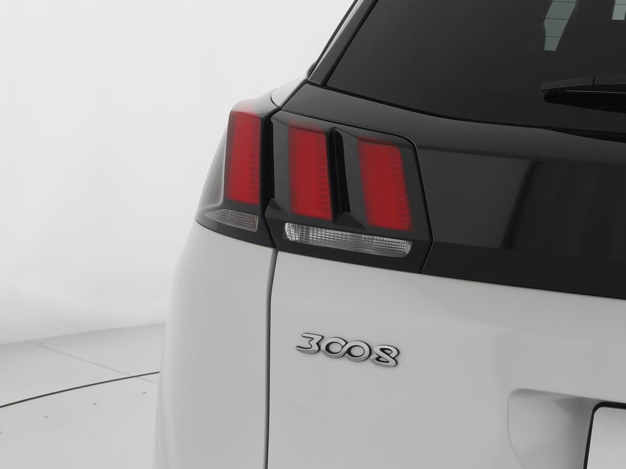 Peugeot 3008 1.5 bluehdi GT Line 130cv