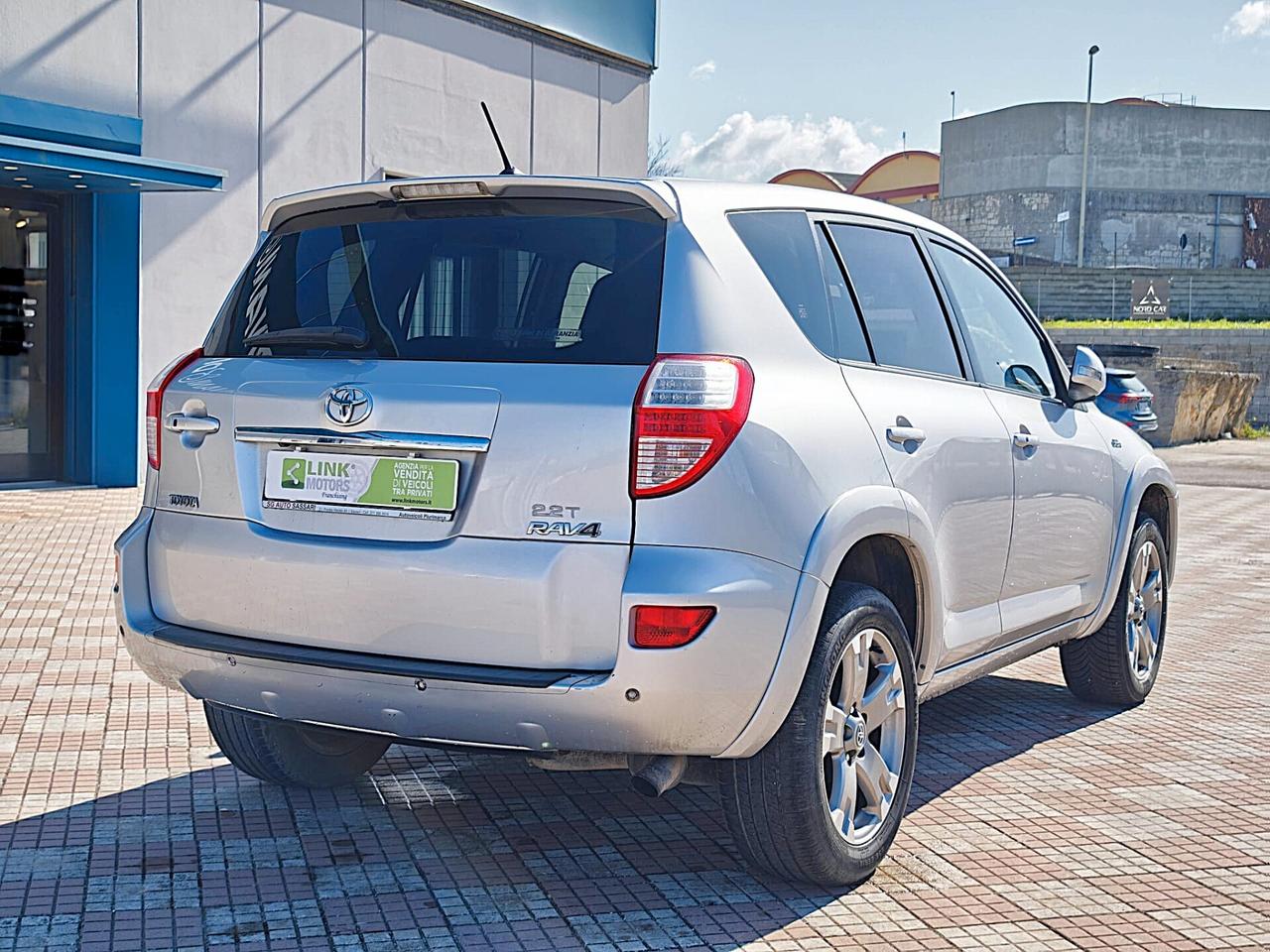 Toyota RAV 4 RAV4 Crossover 2.2 D-Cat A/T 150 CV Luxury