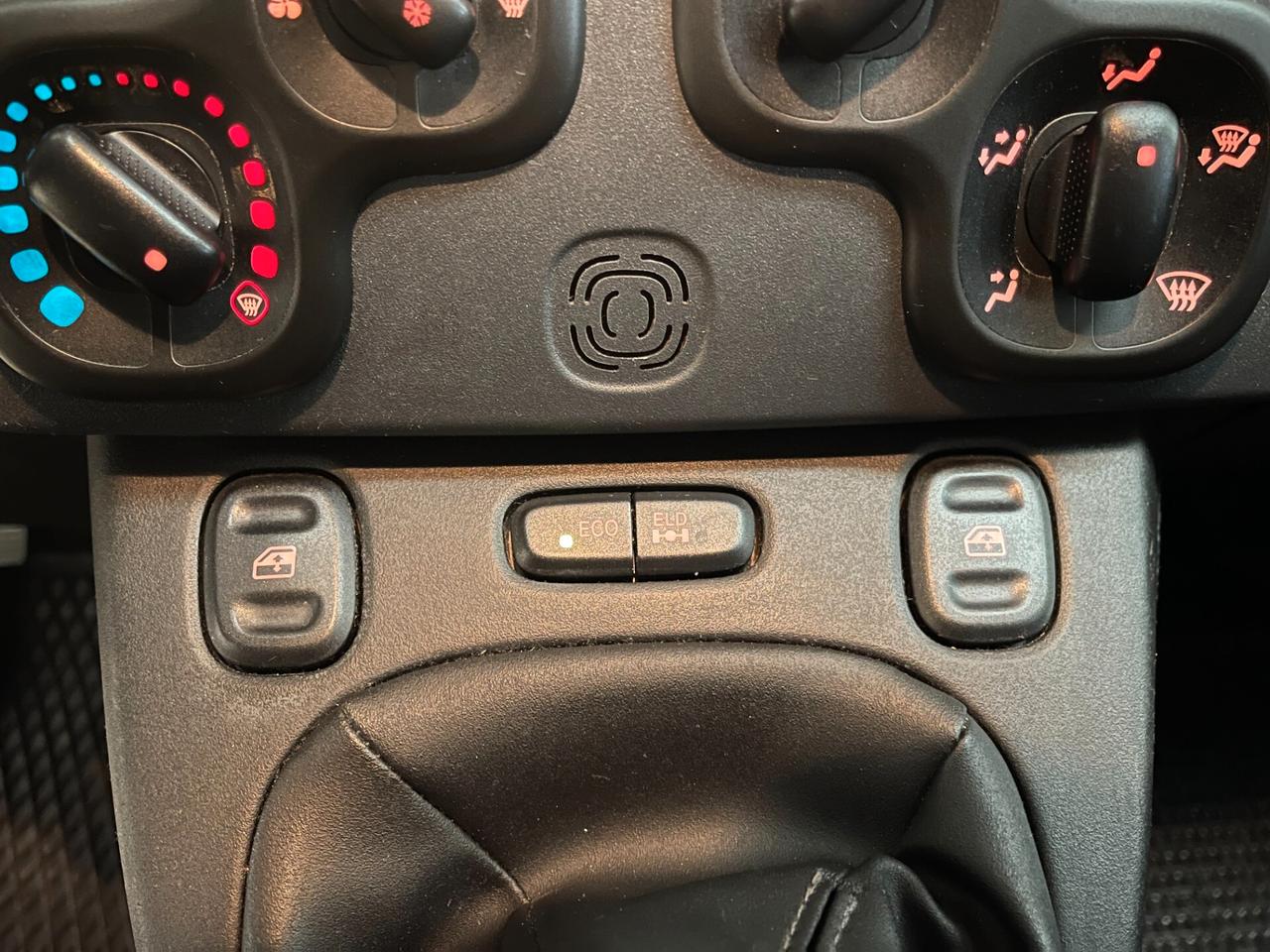 Fiat Panda 4x4 0.9 t.air 5posti-Ok Neopatentati-LEGGI SOTTO