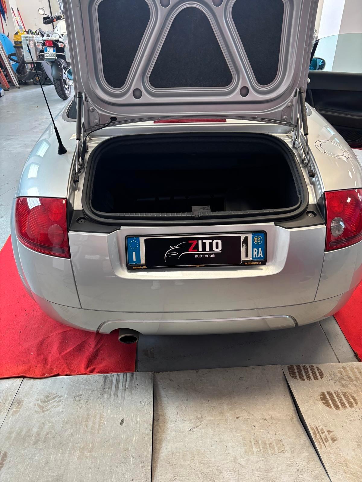 Audi TT Roadster 1.8 T 20V 179 CV cat