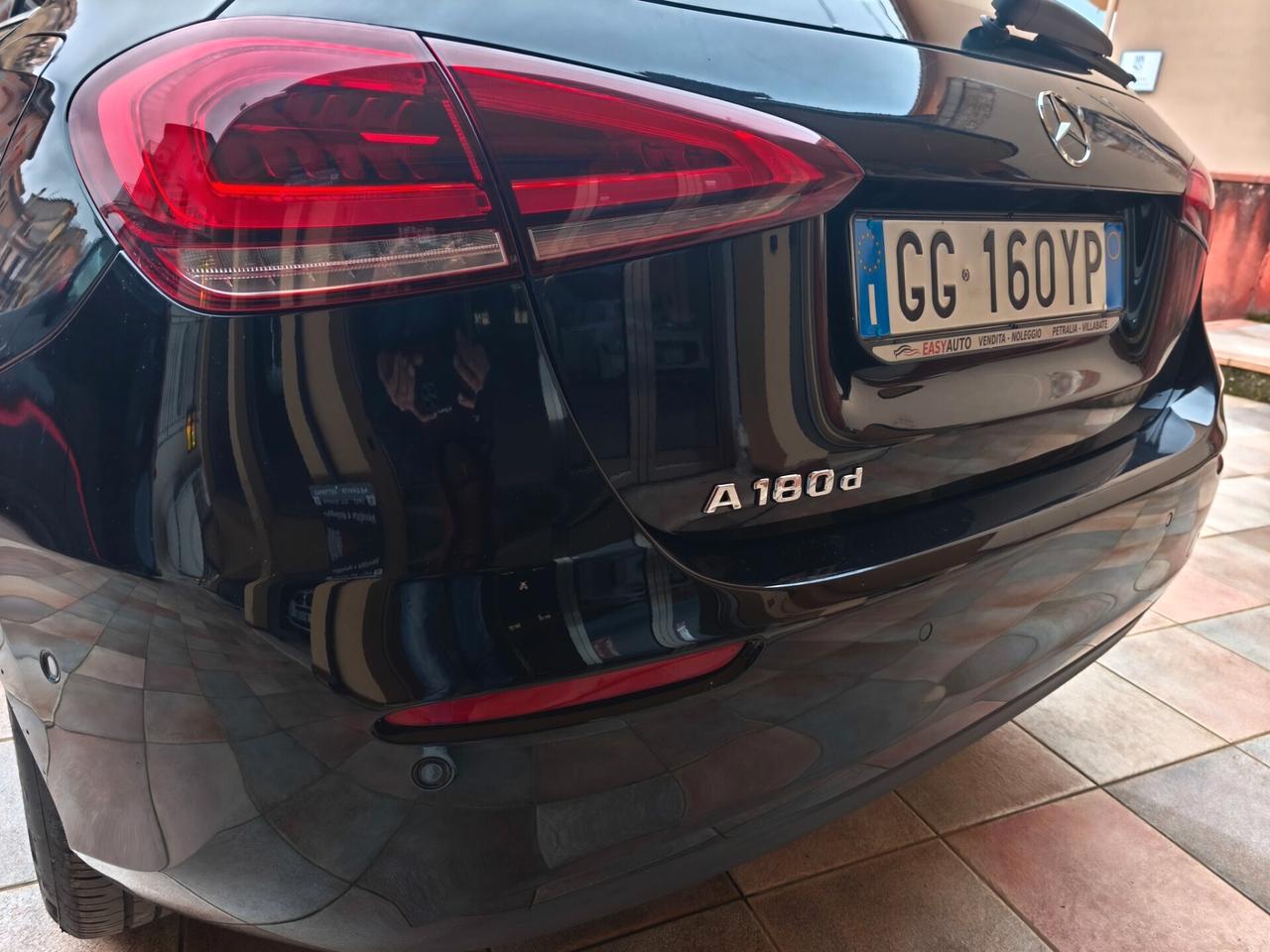 Mercedes A 180d Motore Mercedes 2.0