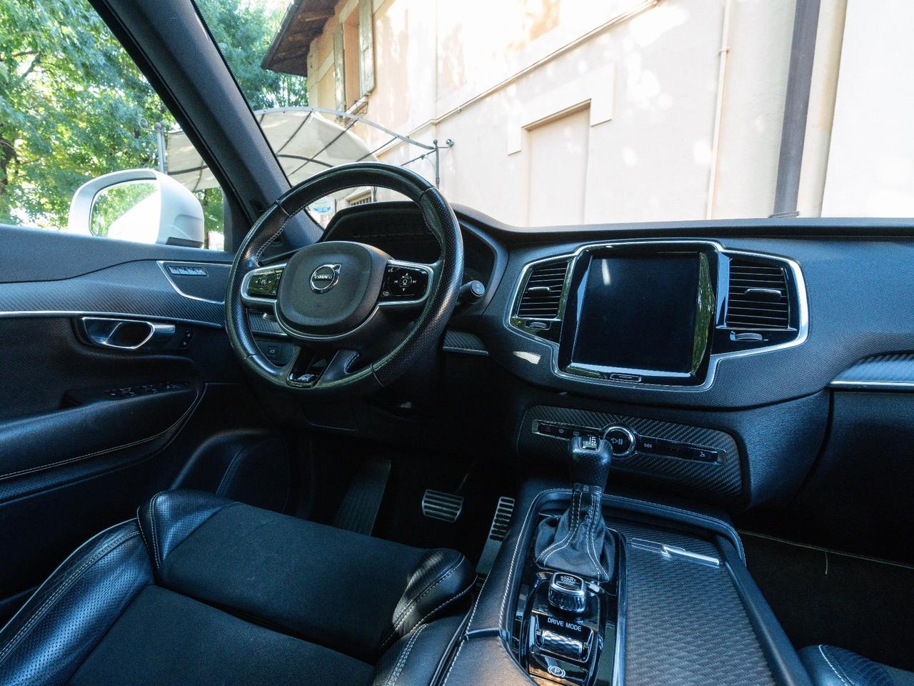 Volvo XC 90 XC90 D5 AWD Geartronic 7 posti R-design