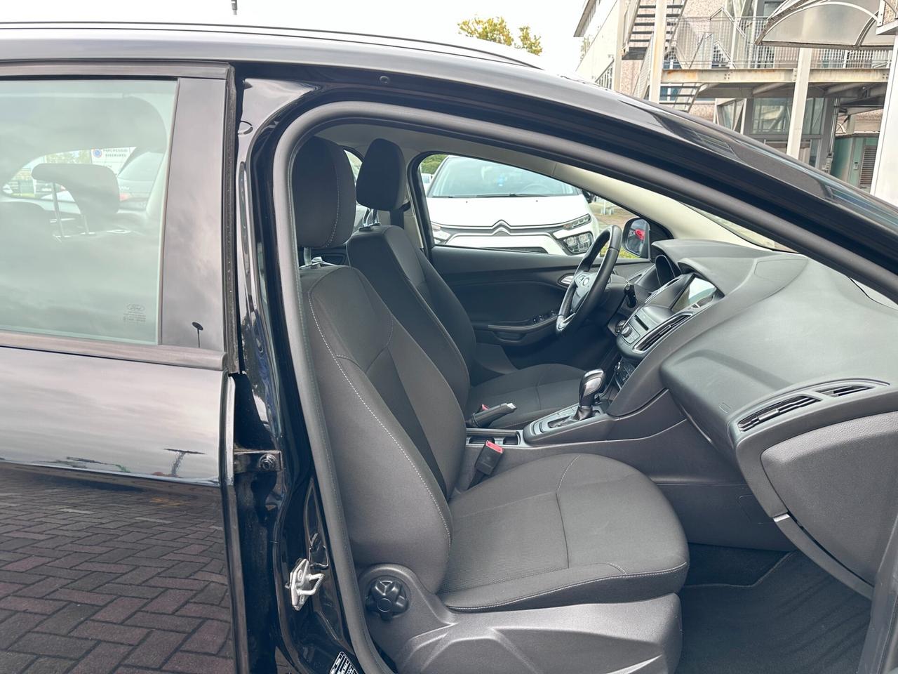 FORD FOCUS SW 1.5TDCI 120CV AUTOMATICA EURO6! NAVI! CARPLAY!