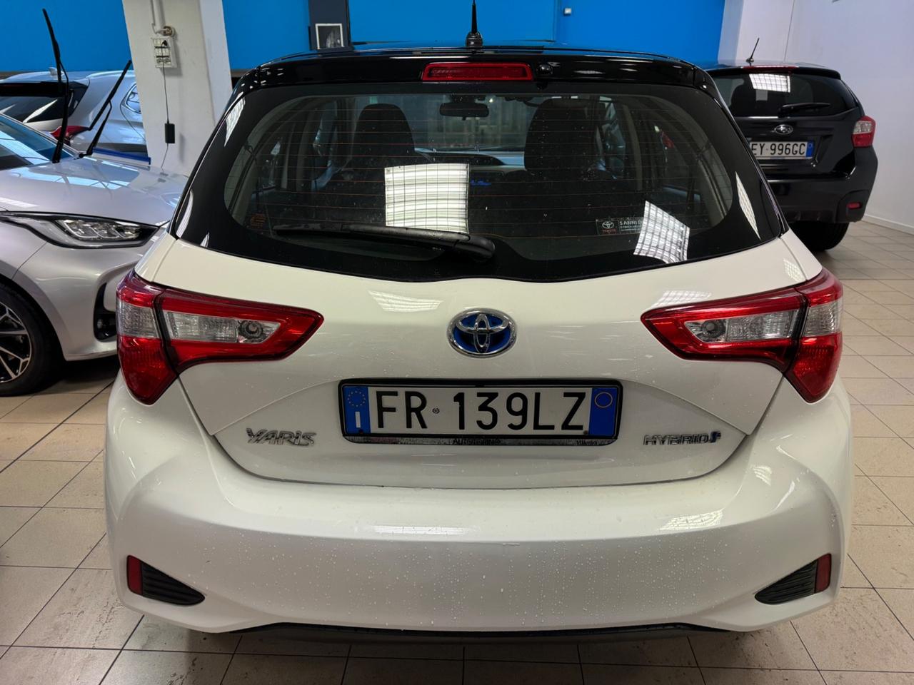 Toyota Yaris 1.5 Hybrid 5 porte Cool