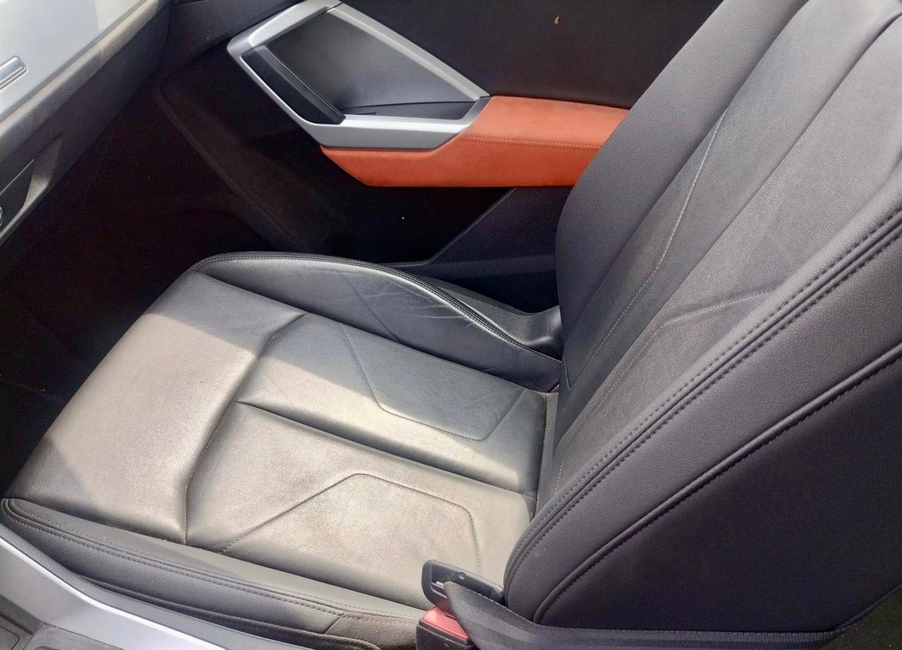 Audi Q3 35 TDI S tronic Business Advanced