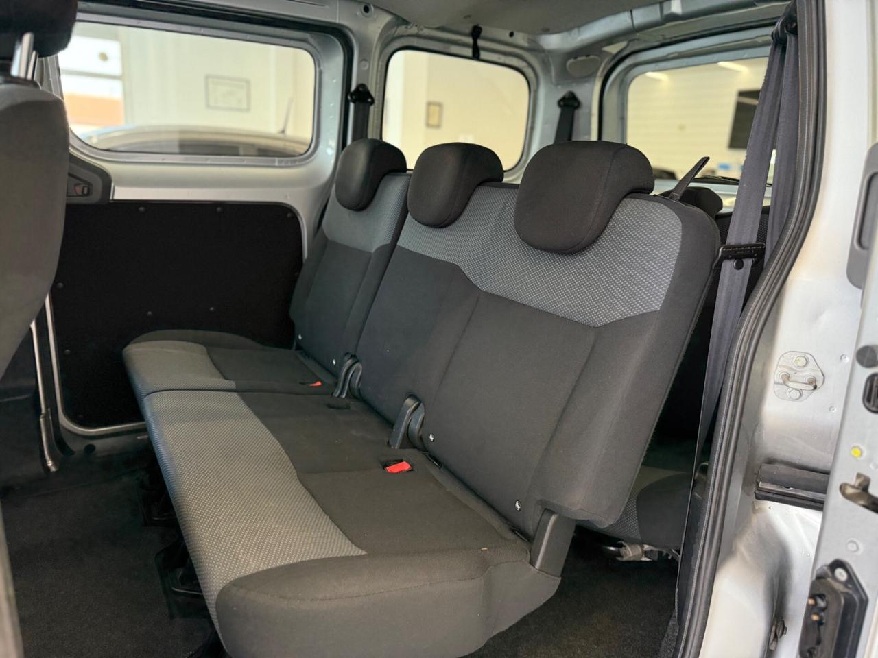 Nissan NV200 Evalia 1.5 TCI 110cv 7 Posti telecamera