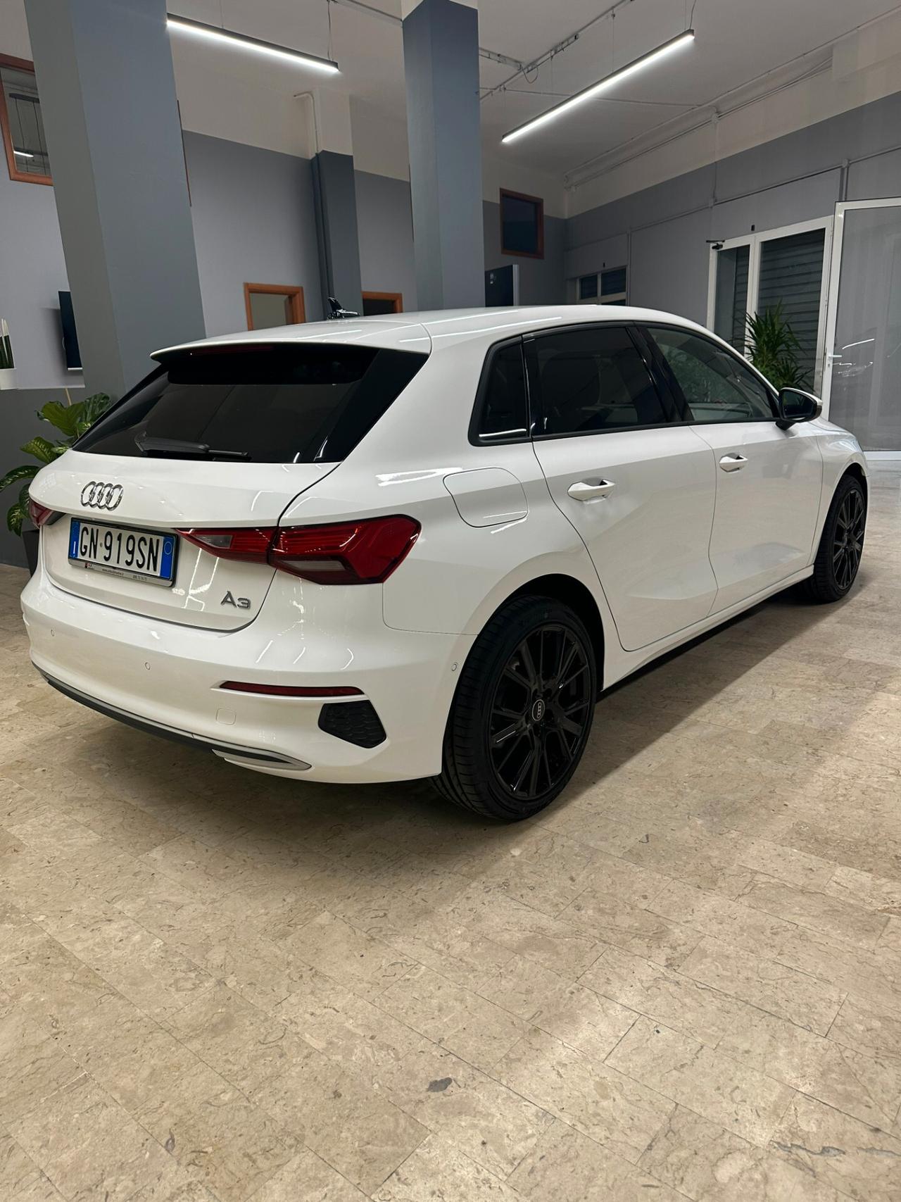 Audi A3 SPB 35 TDI S tronic line edition