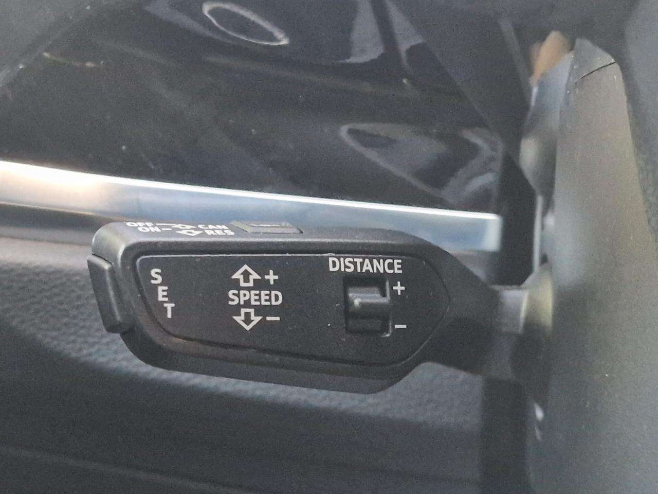 Audi Q3 40 TDI quattro S tronic Business Advanced