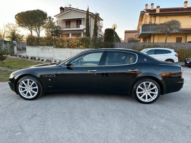 Maserati Quattroporte 4.2 V8