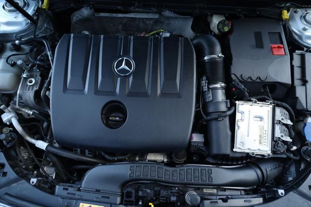 MERCEDES-BENZ A 180 d Automatic