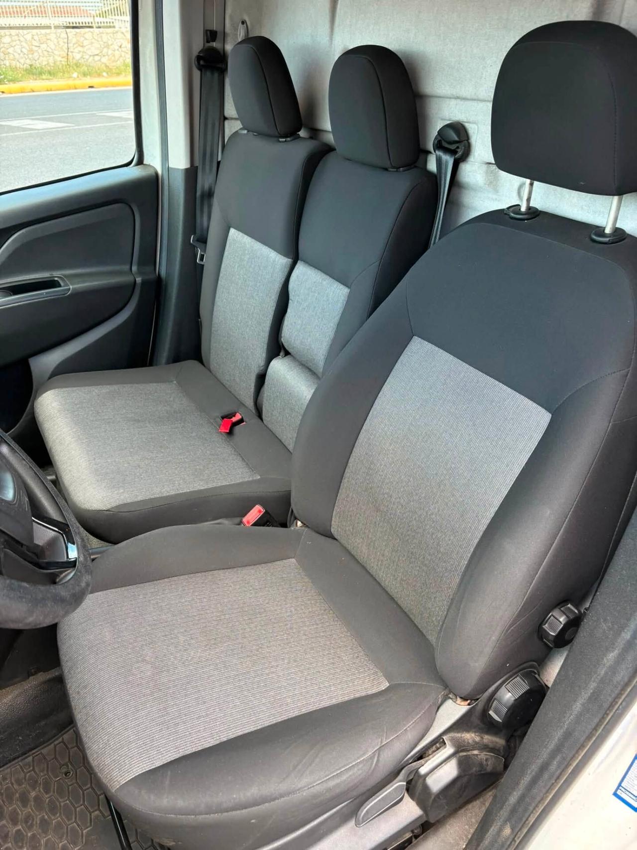 Fiat Doblò 1.6 MJT 105CV Maxi 3 posti