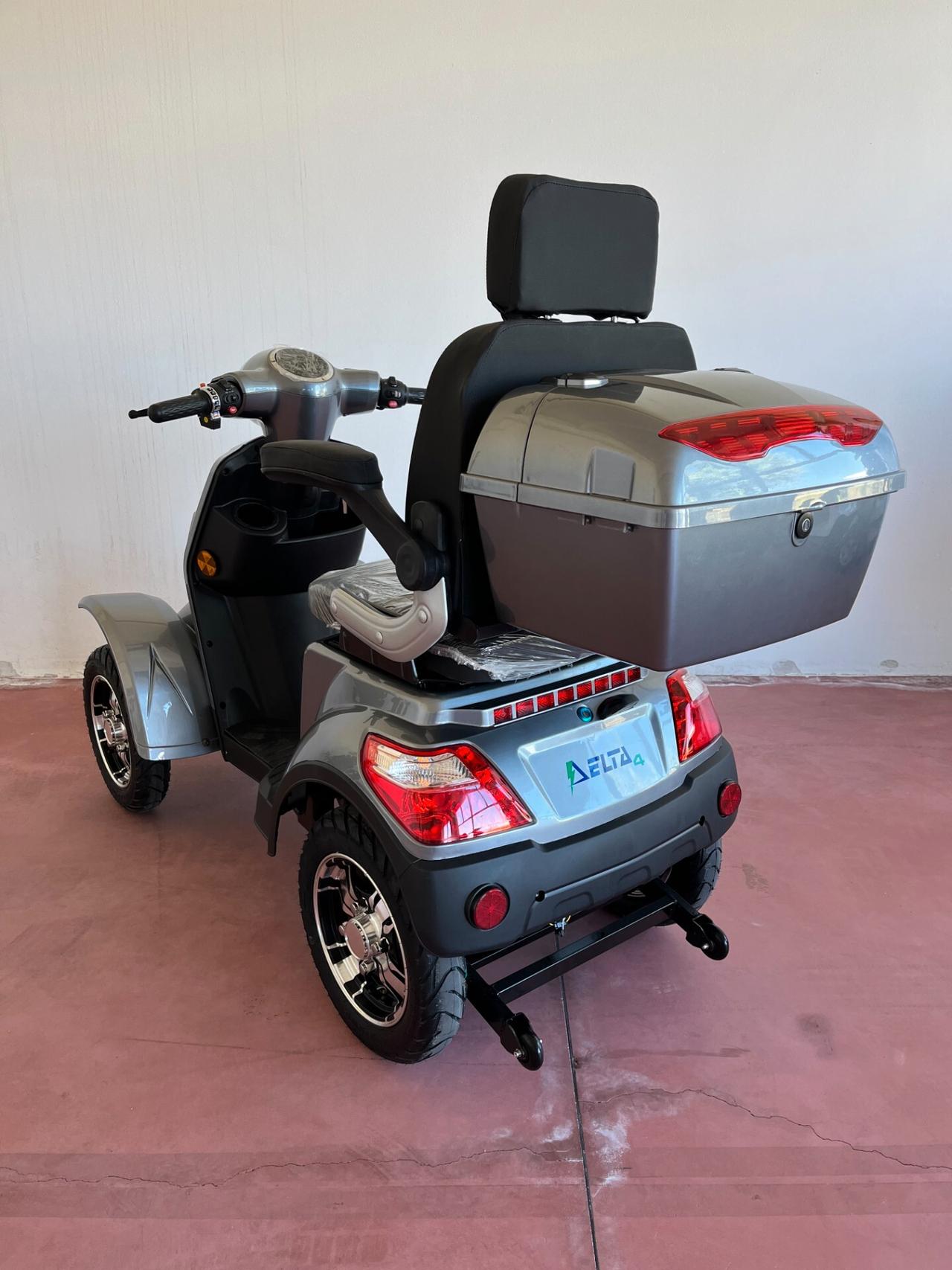 Altro Altro scooter