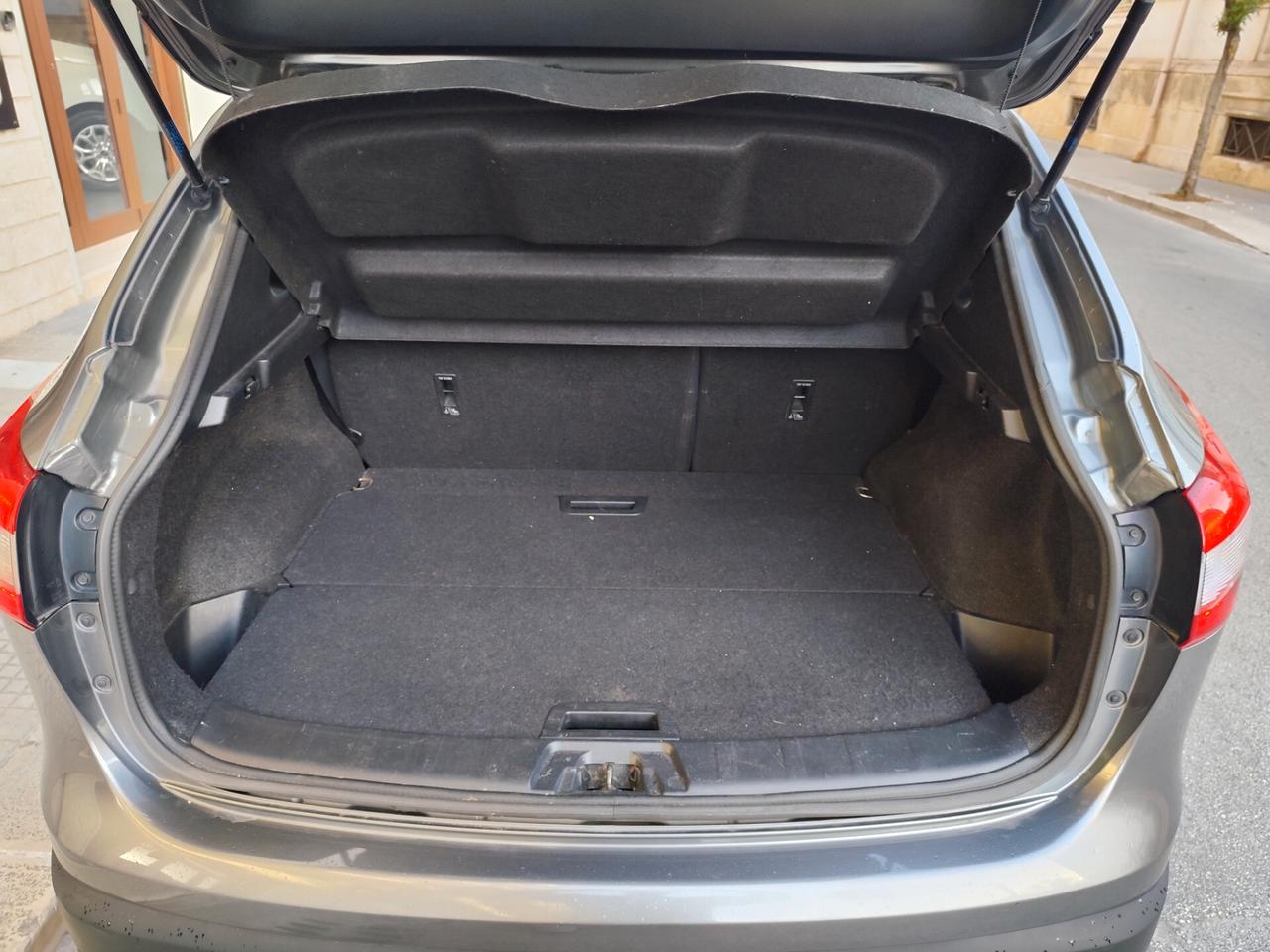 Nissan Qashqai 1.5 dCi 110CV Tekna TETTO NAVI
