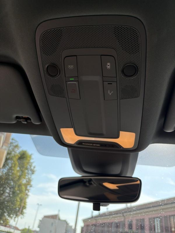 Audi A3 Sportback 30 1.0 tfsi Business LED-NAVI-PHONE APPS
