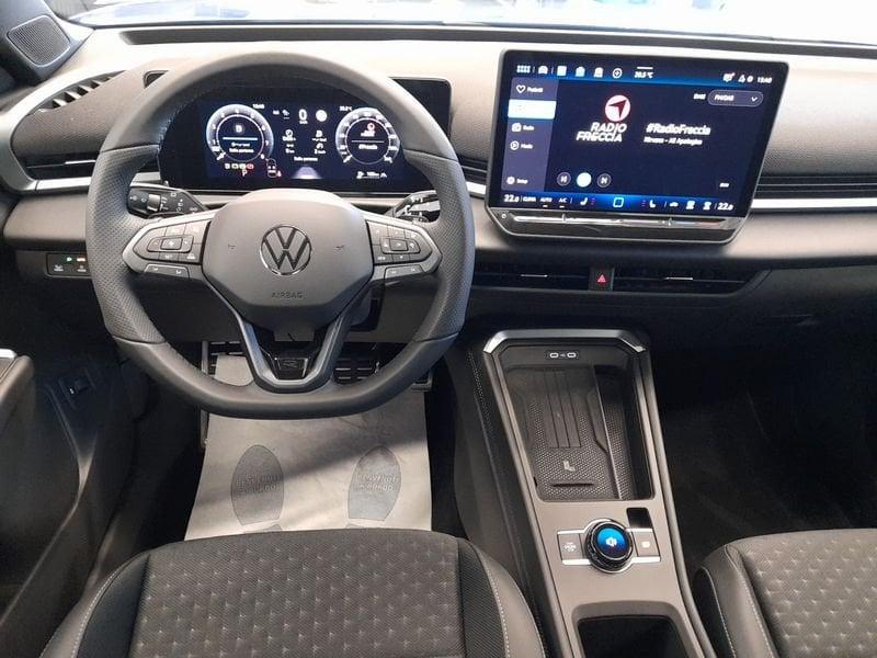 Volkswagen T-Roc 1.5 eTSI 110kW ACT R-Line DSG