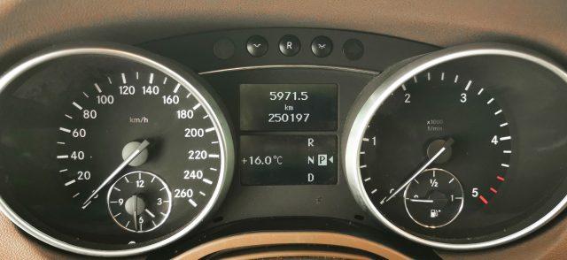 MERCEDES-BENZ ML 320 CDI Sport