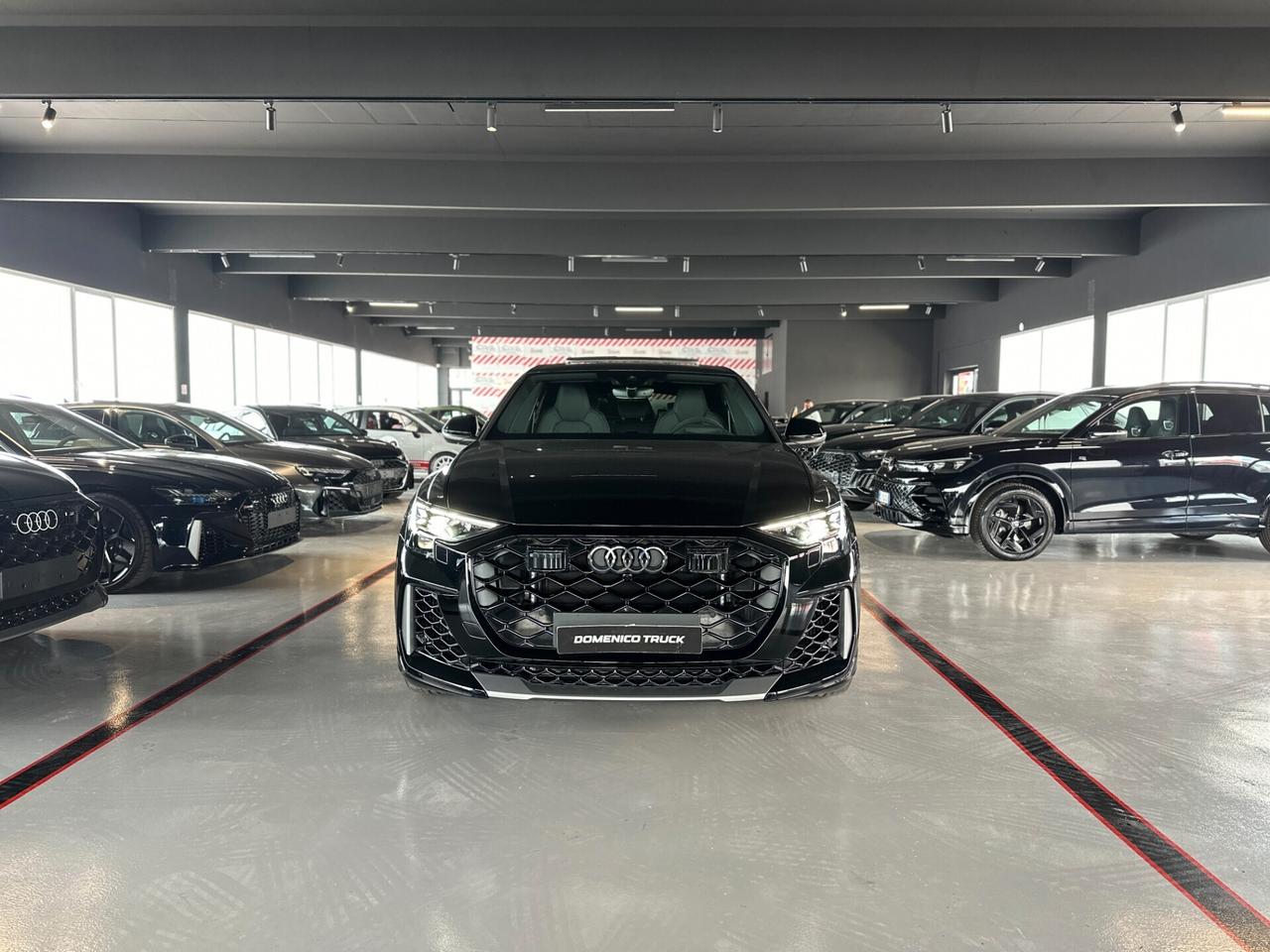 Audi RS Q8 4.0mhev 48V performance 640cv listino Audi 203.725 CARBO-CERAMIC