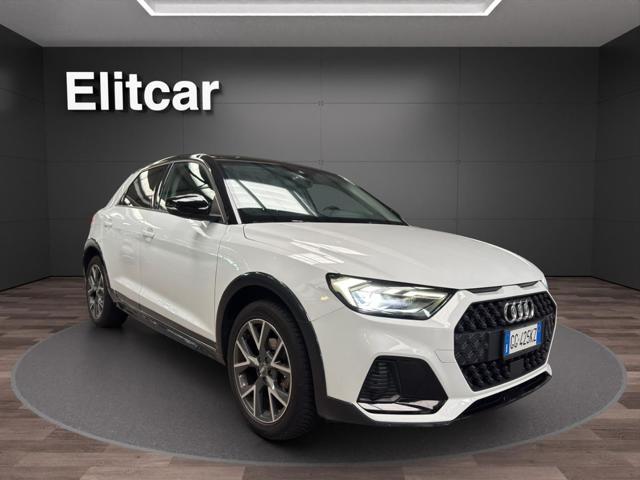 AUDI A1 citycarver 30 TFSI S tronic Admired