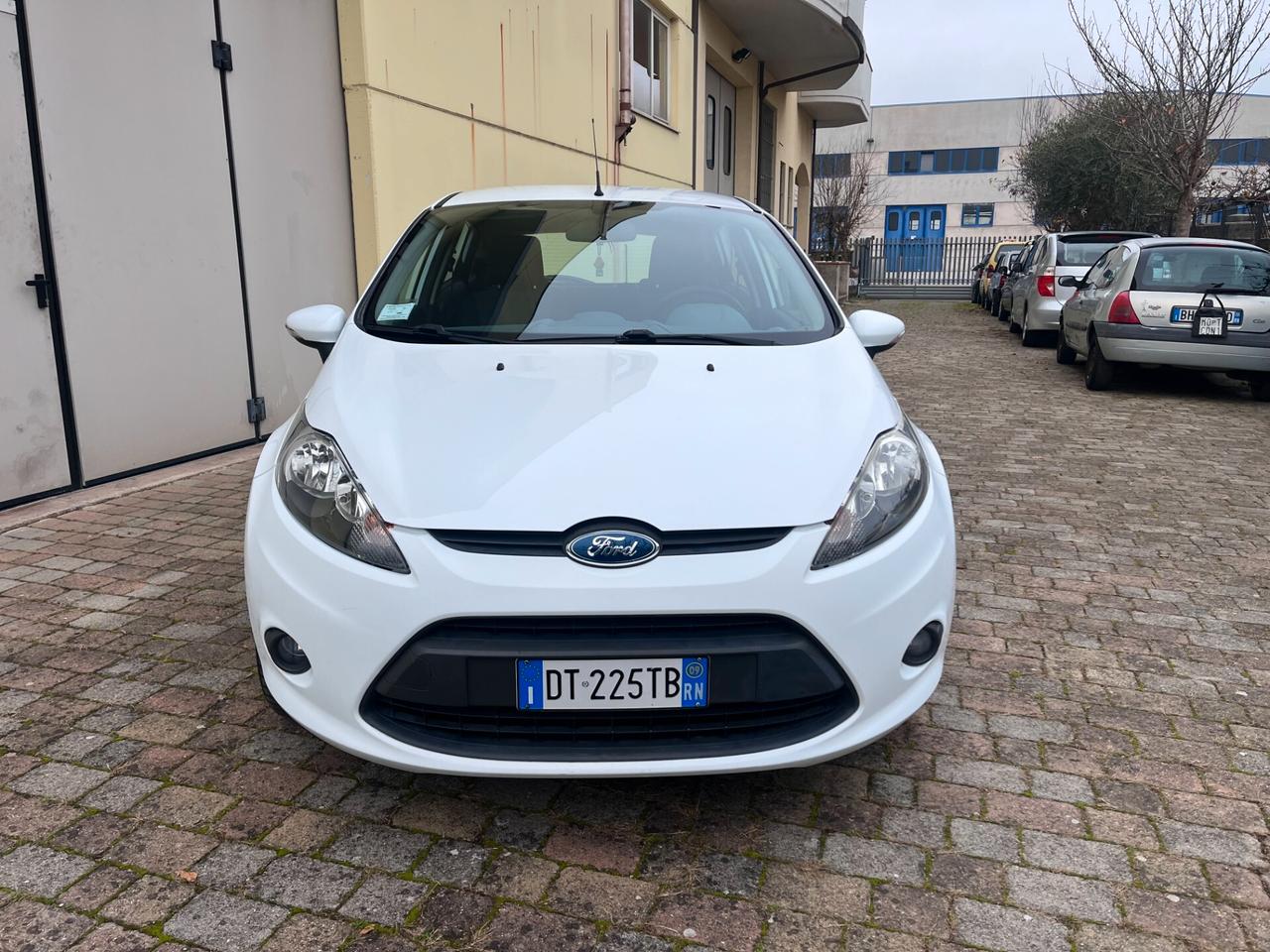 Ford Fiesta Fiesta+ 1.2 82CV 5 porte