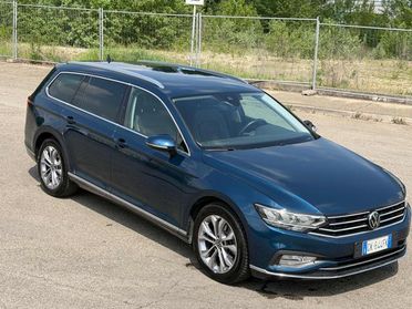 VOLKSWAGEN Passat Variant 2.0 TDI SCR 200 CV DSG Executive IVA ESPOSTA