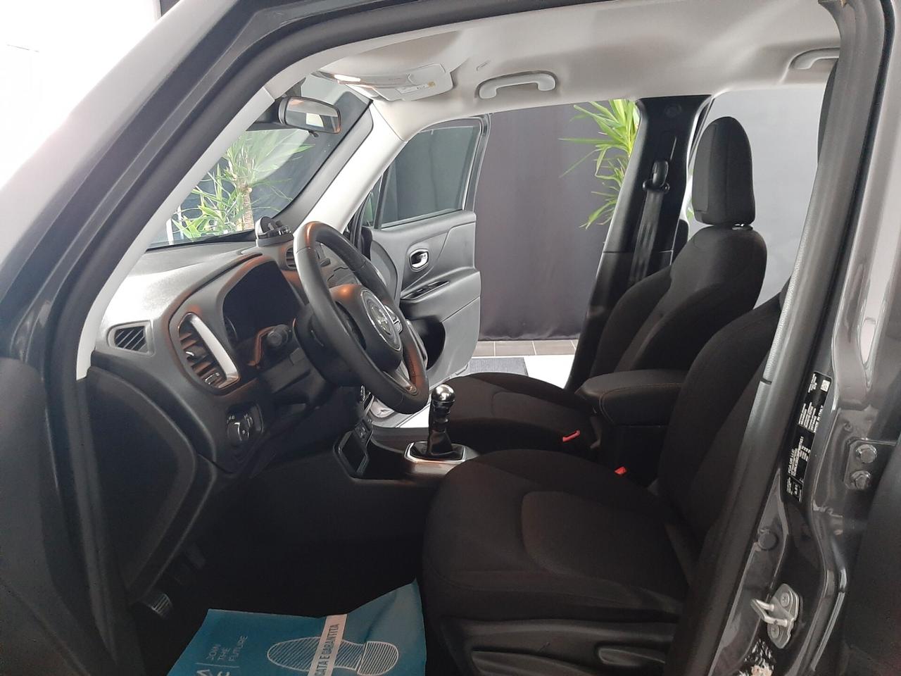 Jeep Renegade 1.6 Mjt 130 CV Longitude