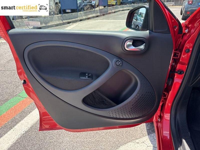smart forfour EQ PASSION 22KW