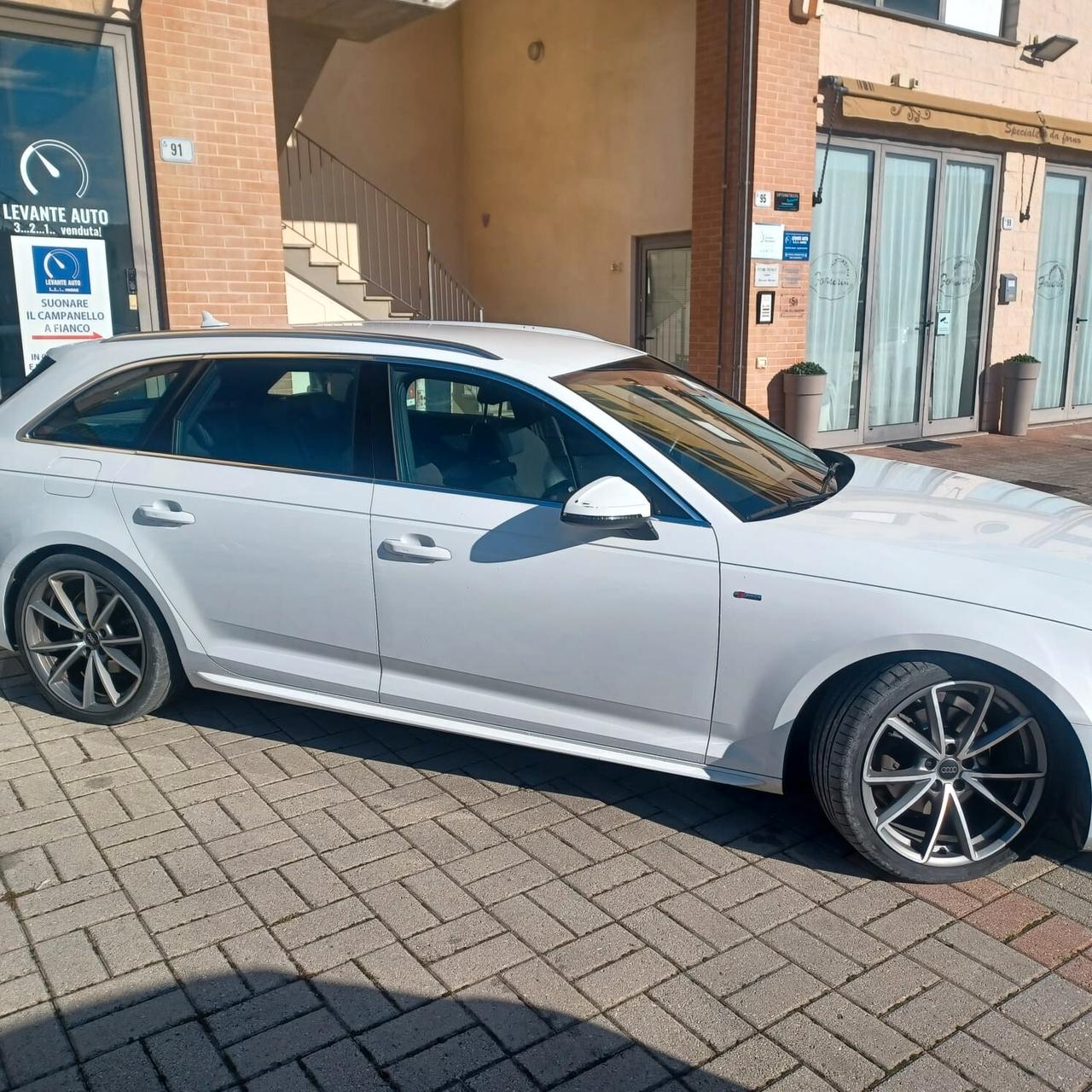 A4 2.0 SLINE AUTOM TAGLIANDI CERTIFICATI AUDI