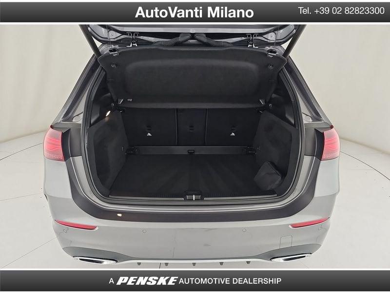 Mercedes-Benz Classe B B 180 AMG Line Premium Plus auto