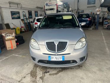 Lancia Ypsilon 1.4 Oro Ecochic GPL