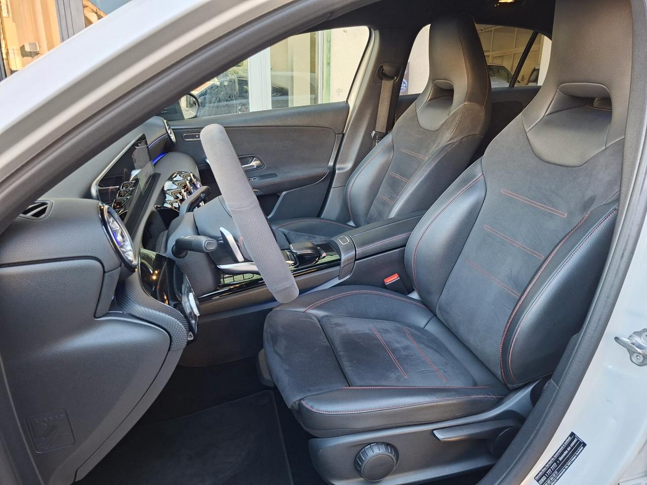 MERCEDES Classe A 180d Automatic AMG Premium