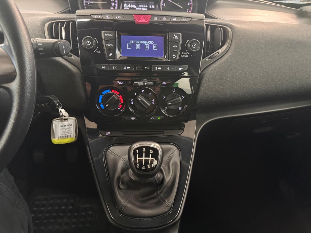 Lancia Ypsilon 1.0 FireFly 5 porte S&S Hybrid Silver Plus