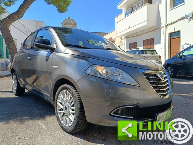 LANCIA Ypsilon 1.2 69 CV 5 porte GPL Ecochic Silver NEOPATENTATI
