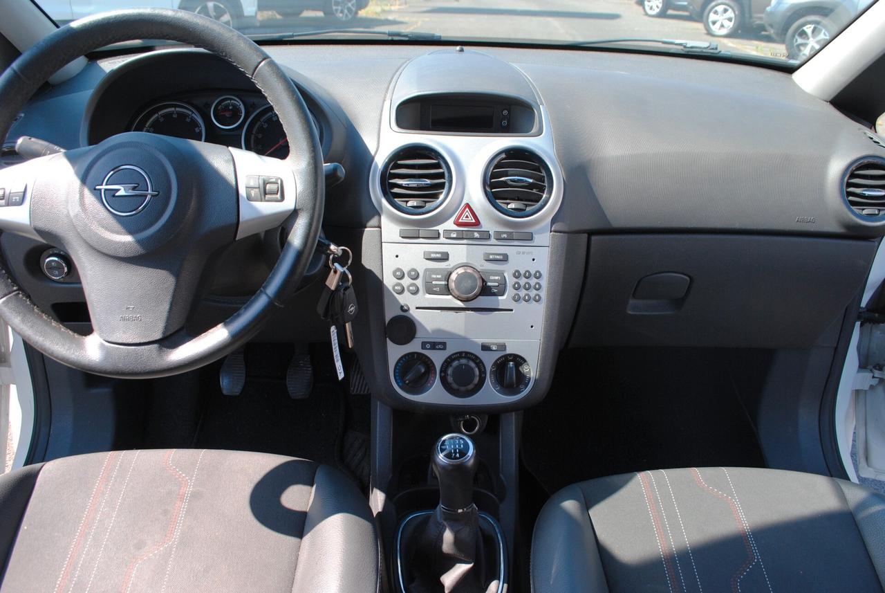 OPEL CORSA 1.2 86 CV BENZ/GPL