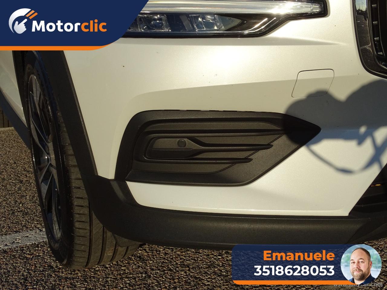 VOLVO V60 Cross Country B4