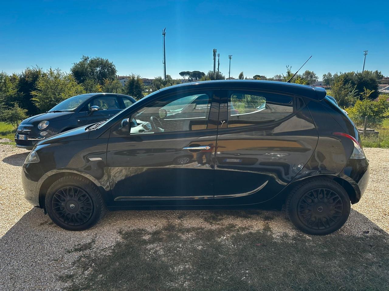 Lancia Ypsilon 1.3 Mjt Gold Neopatentati Ok Ztl