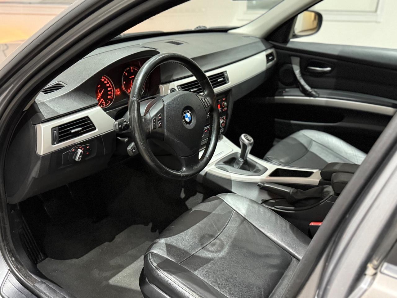 Bmw 320d Touring Cv177/Kw130 Bi-xeno Gommata
