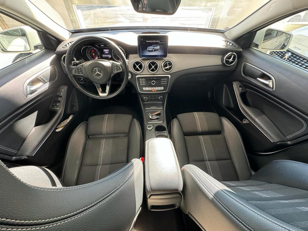 Mercedes-benz GLA 220 d Automatic 4Matic Sport