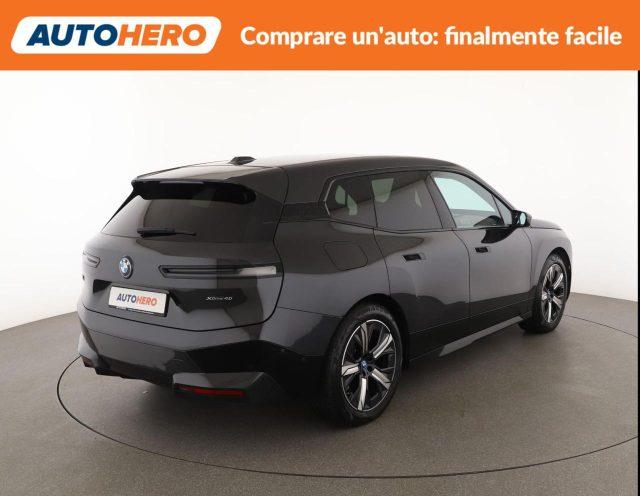 BMW iX xDrive 40